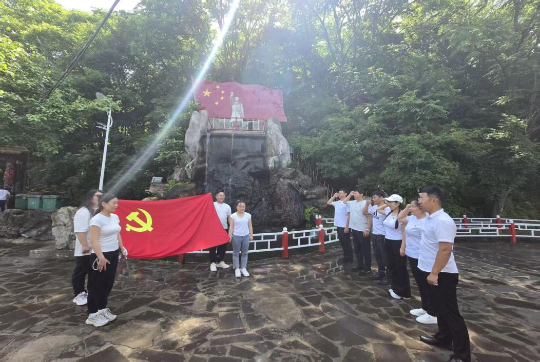 6a44b9794c363.png 图片1.png